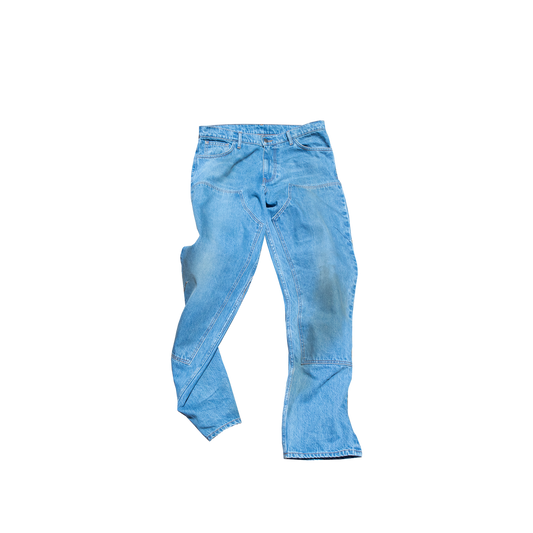 DISTRESSED DOUBLE KNEE JEANS